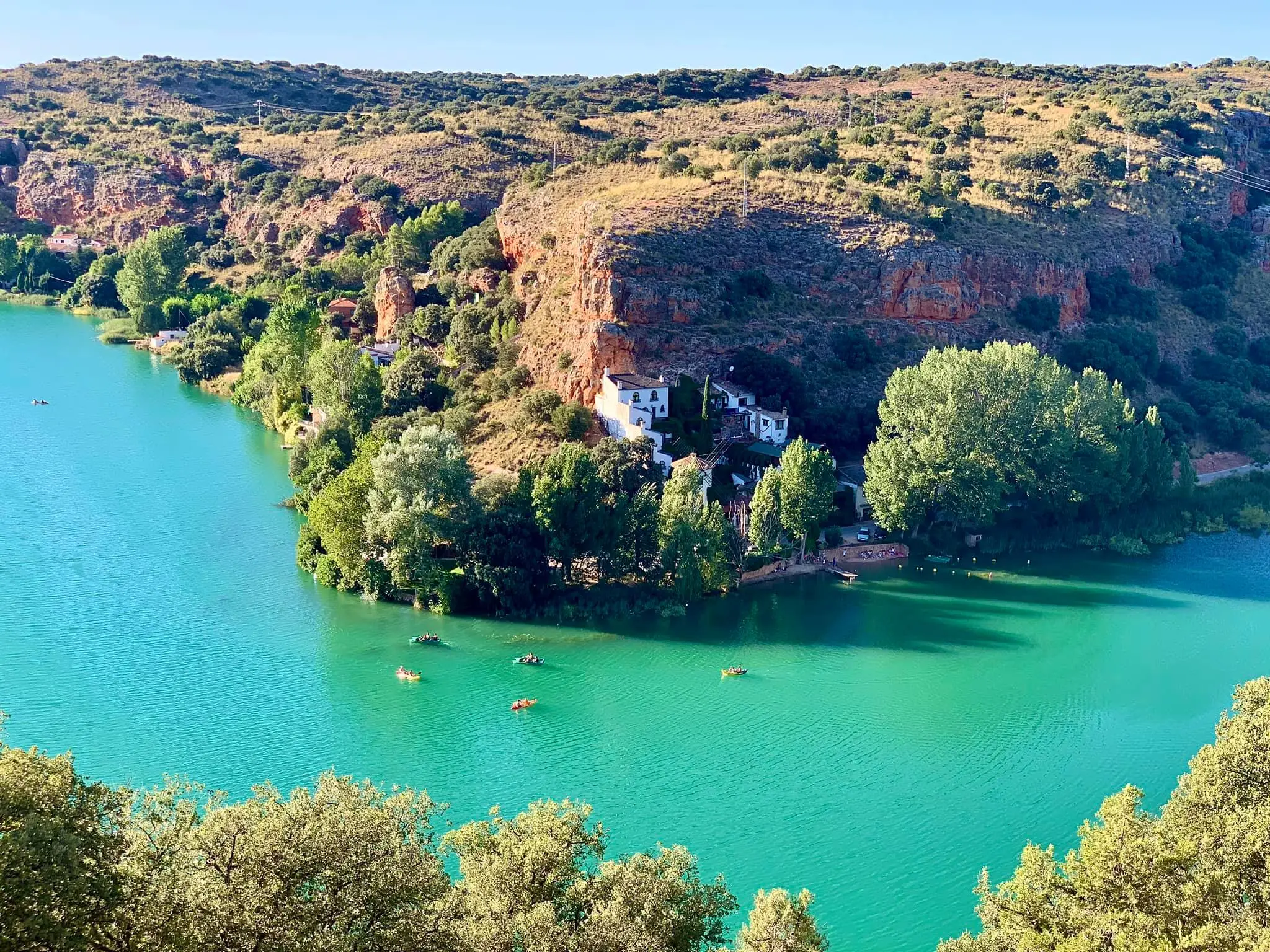 118933506_1114541302272960_4636747402103852306_n