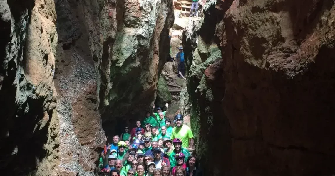 el-club-pozo-norte-cierra-su-temporada-senderista-por-las-lagunas-de-ruidera-y-la-quebrada-del-toro